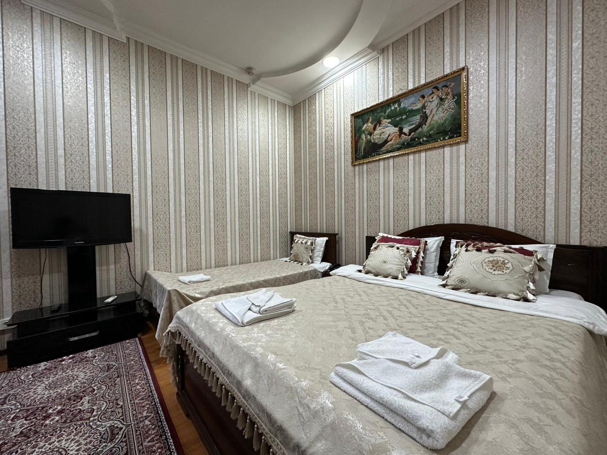 Sarbon Hotel Tashkent Exterior foto